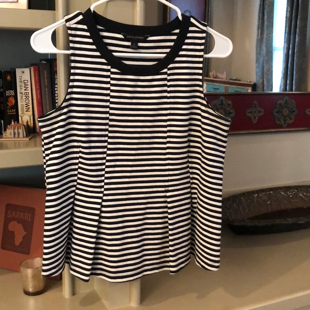 Like new Banana Republic summer blouse
